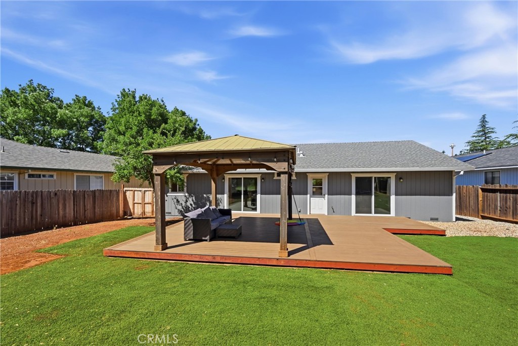 16906 Greenridge Property Photo 16