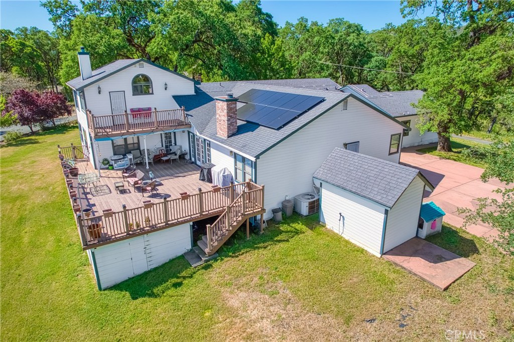 2210 Cedar Hill Way Property Photo 4