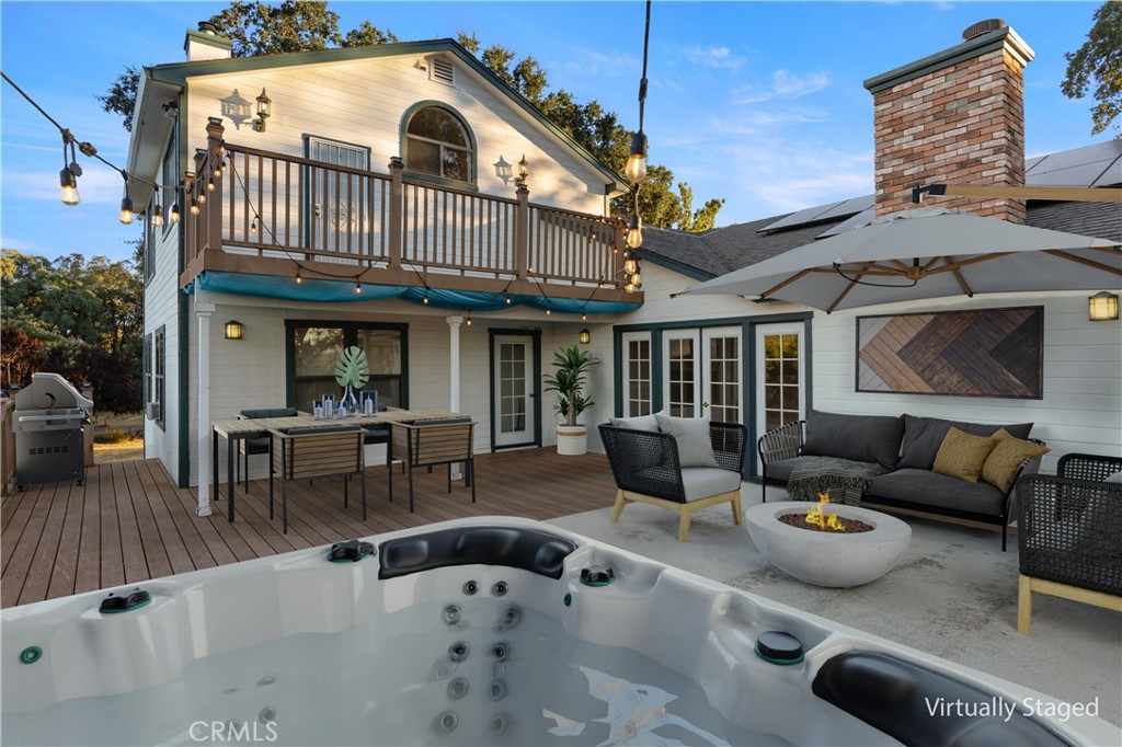 2210 Cedar Hill Way Property Photo 11