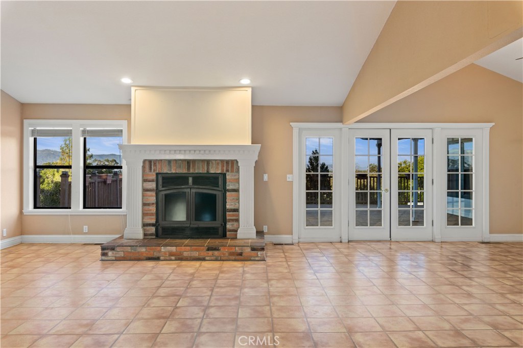 2210 Cedar Hill Way Property Photo 23
