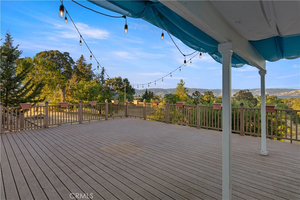 2210 Cedar Hill Way Property Photo 26