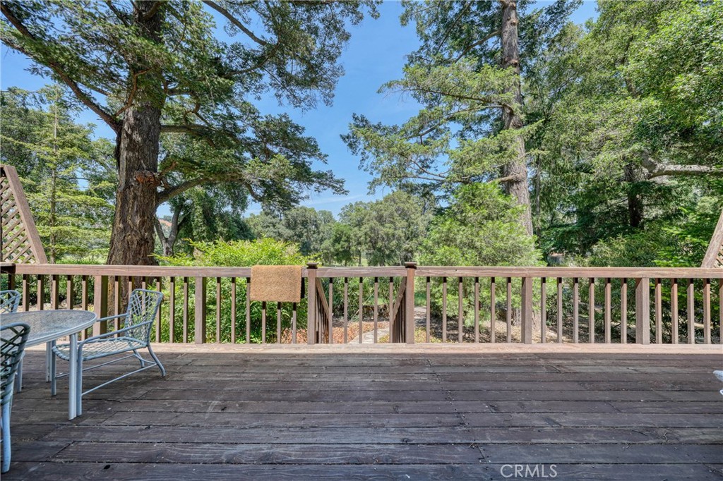2944 Buckingham Property Photo 40