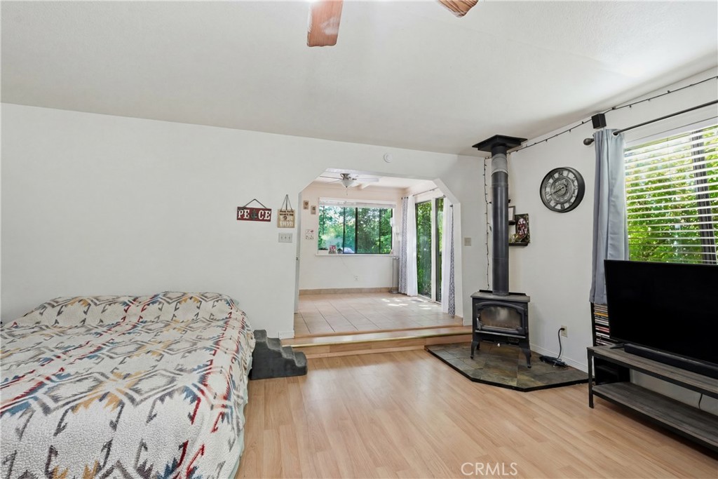 18670 Maple Leaf Court Property Photo 12