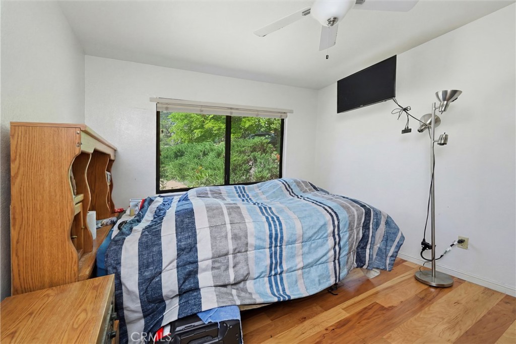 18670 Maple Leaf Court Property Photo 20