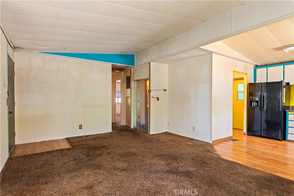6945 Colusa Street Property Photo 4