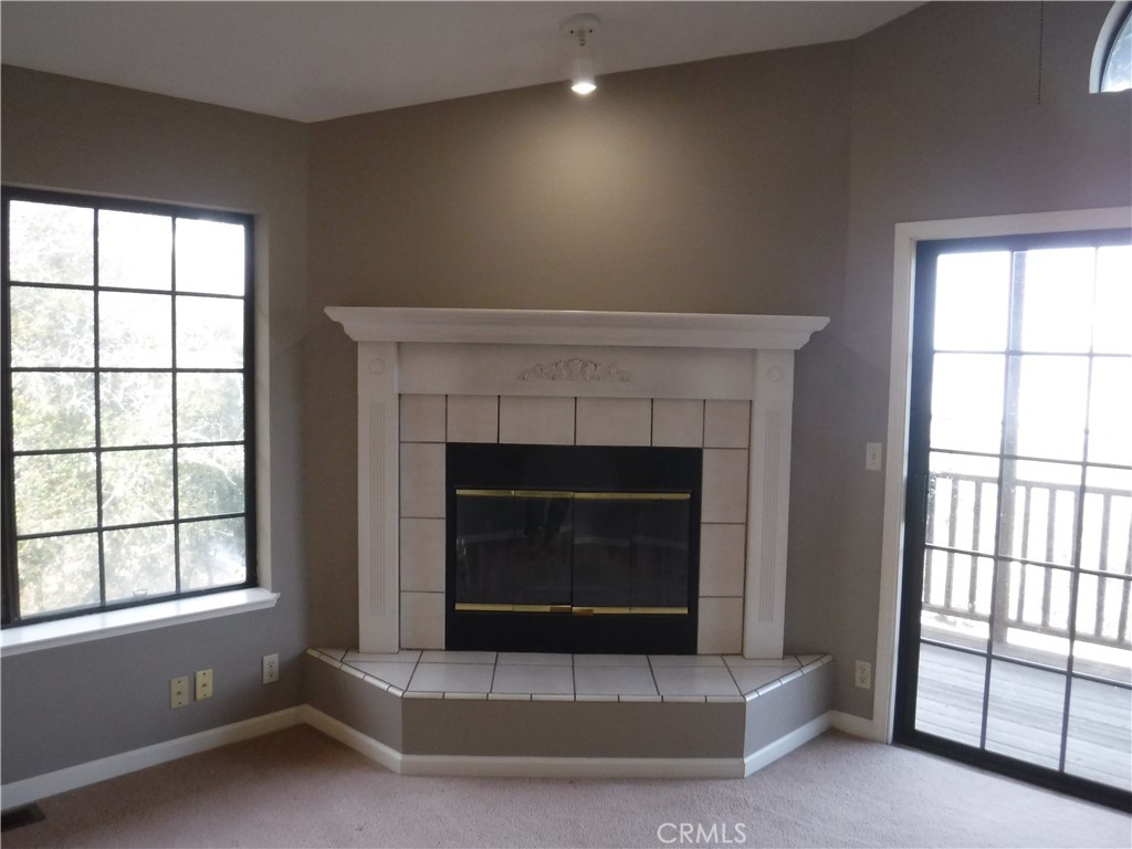 3093 Riviera Heights Drive Property Photo 14