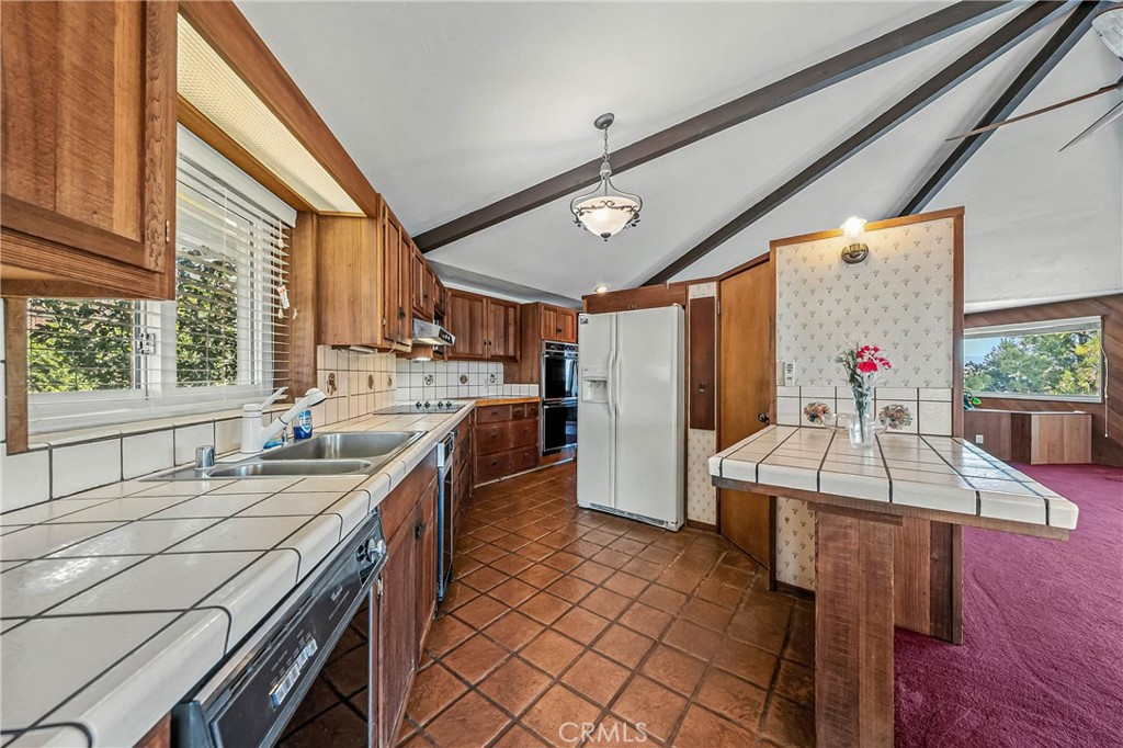 10359 Pebble Beach Property Photo 16