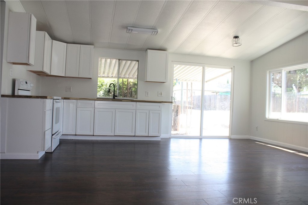 5725 Live Oak Drive 57 Property Photo 11