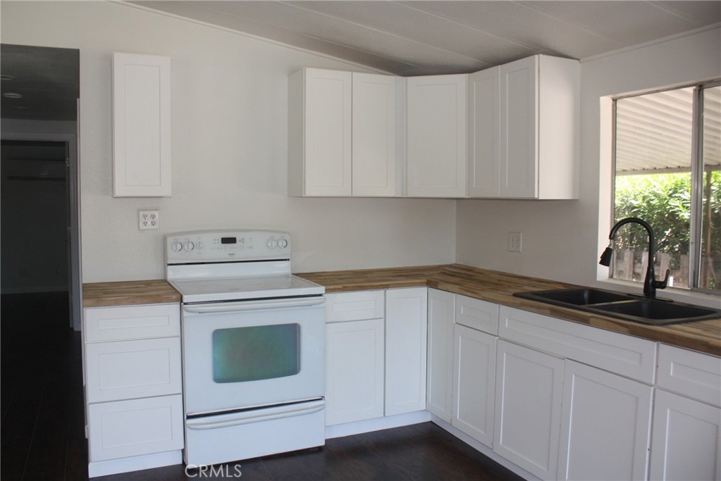 5725 Live Oak Drive 57 Property Photo 13
