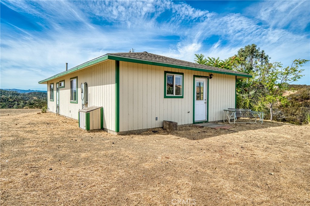 19800 Cantwell Ranch Road Property Photo 8