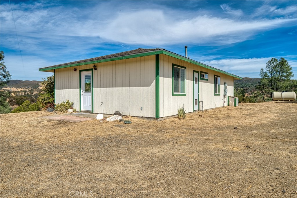 19800 Cantwell Ranch Road Property Photo 14