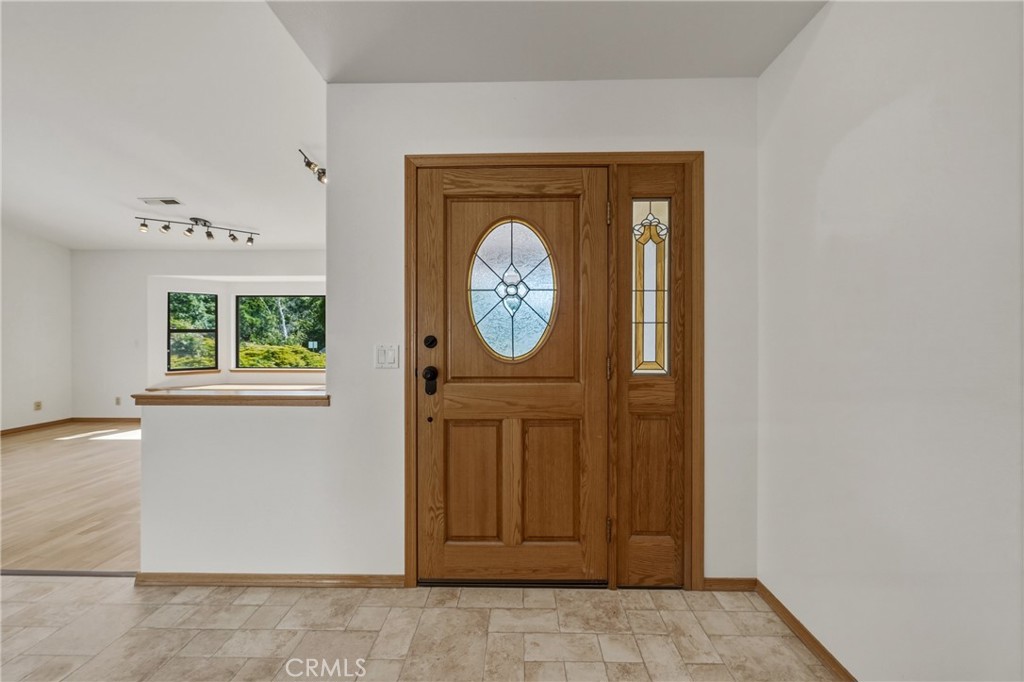 3223 Compton Avenue Property Photo 9