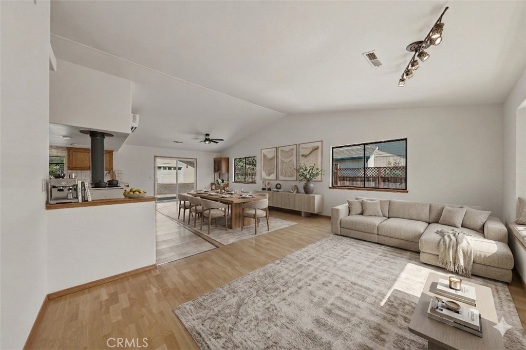 3223 Compton Avenue Property Photo 16