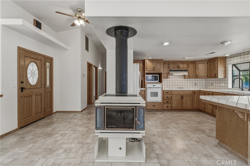 3223 Compton Avenue Property Photo 25