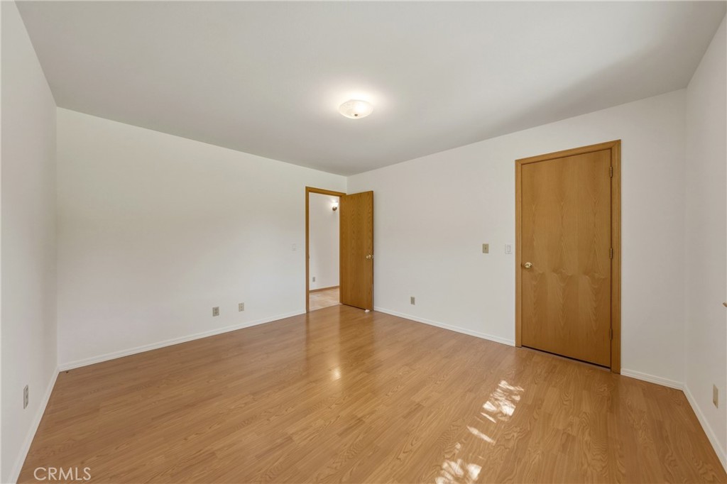 3223 Compton Avenue Property Photo 28