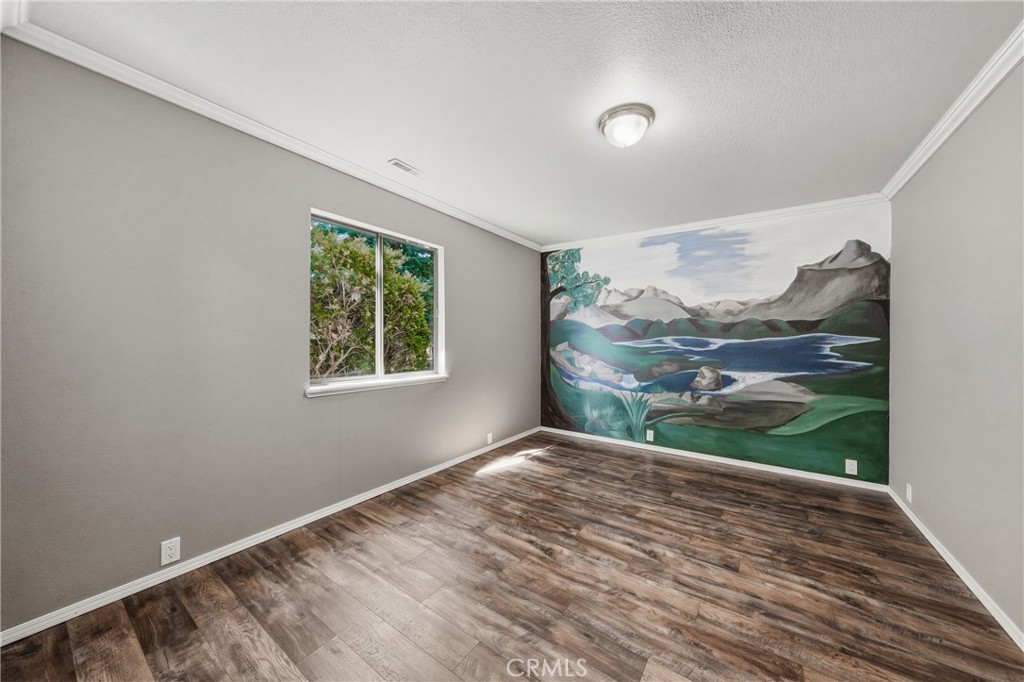 3223 Compton Avenue Property Photo 47
