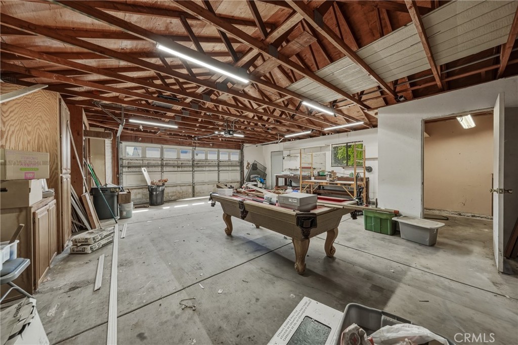 3223 Compton Avenue Property Photo 54