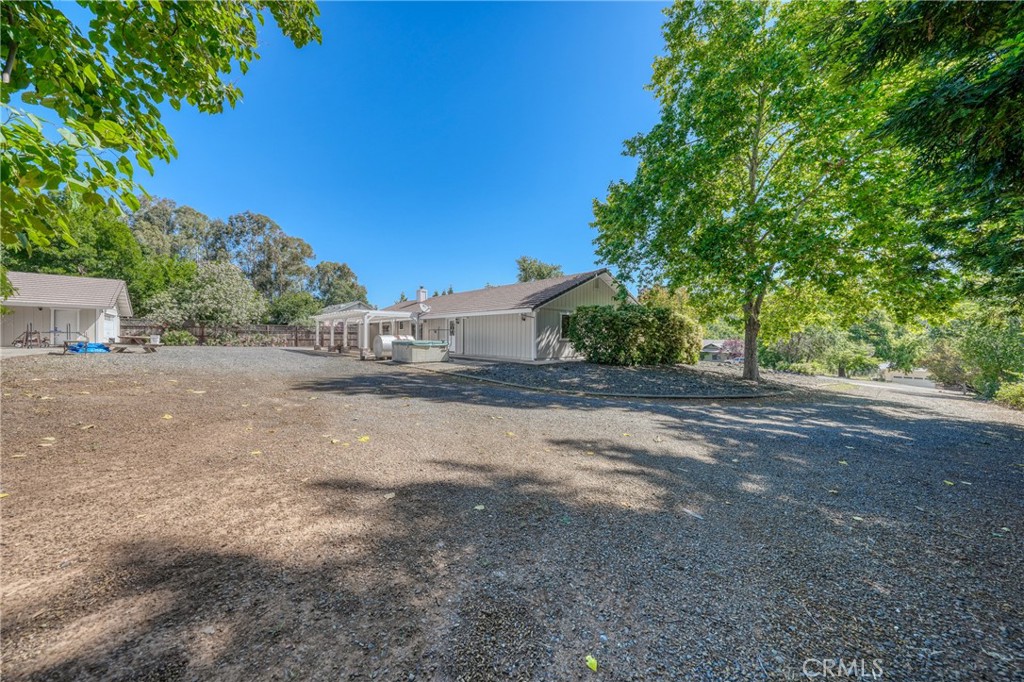 3223 Compton Avenue Property Photo 59