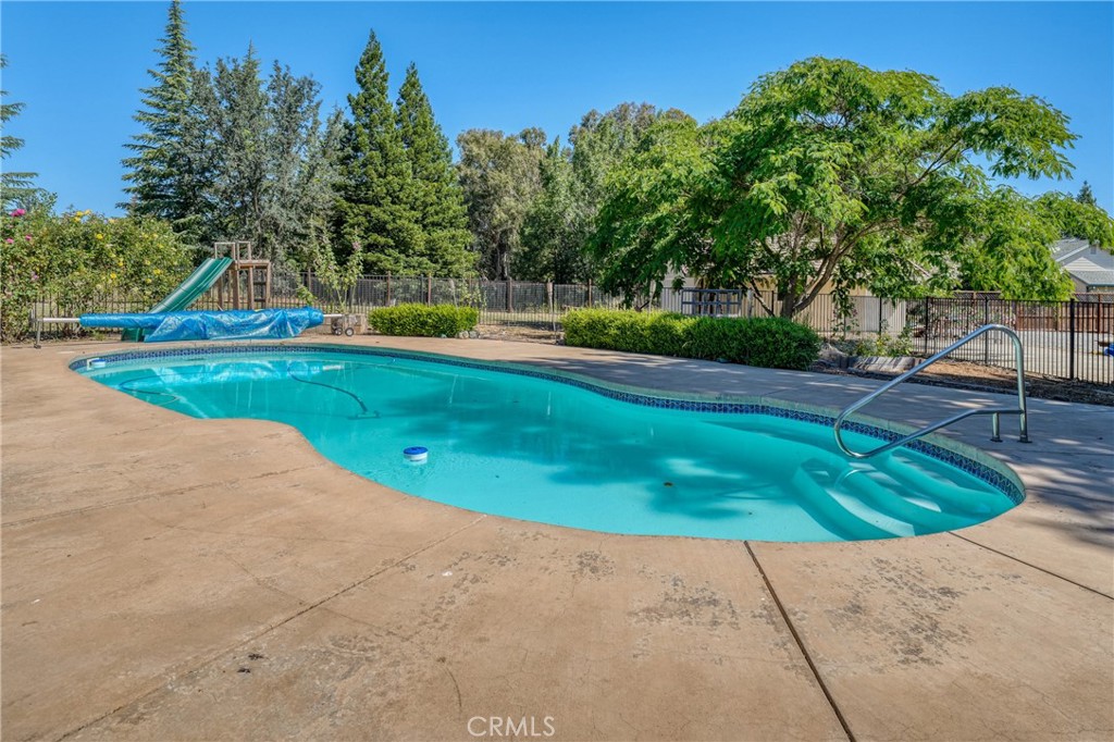 3223 Compton Avenue Property Photo 62