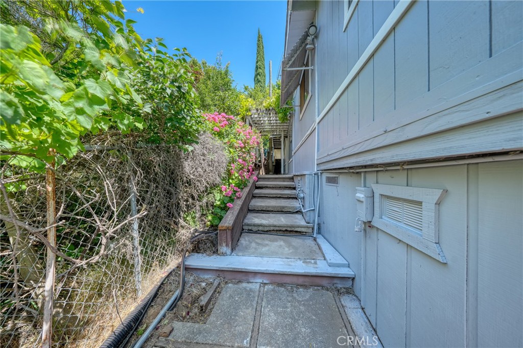 3360 Yuba Street Property Photo 40