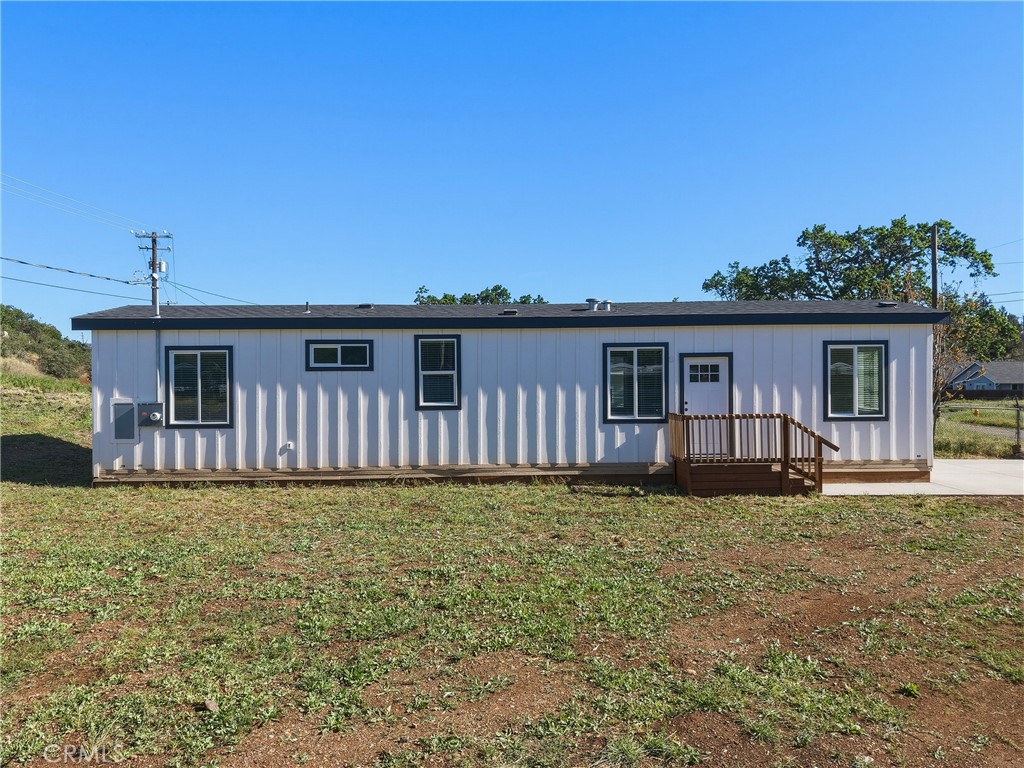 21325 Stewart Property Photo 1
