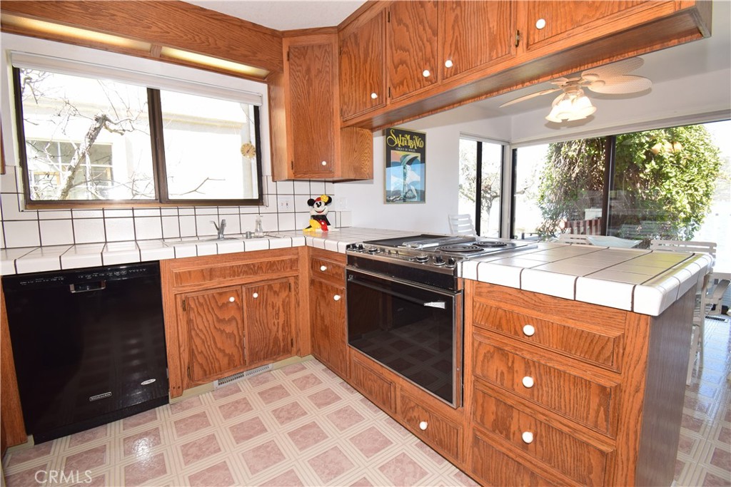 9511 Windflower Pt Property Photo 14