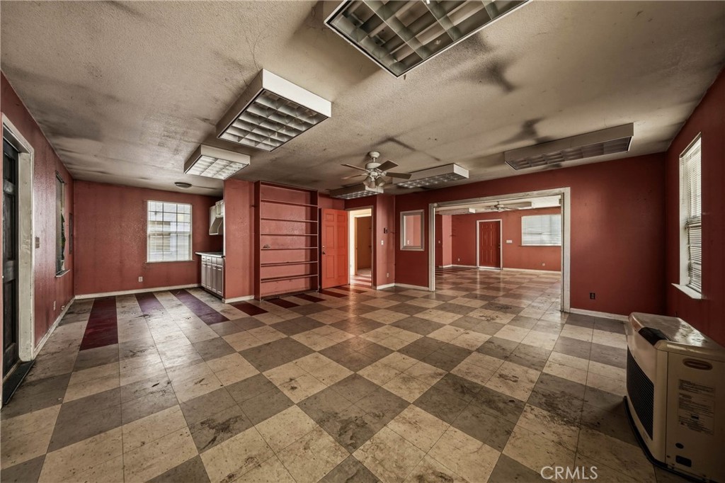 12487 The Plaza Property Photo 18