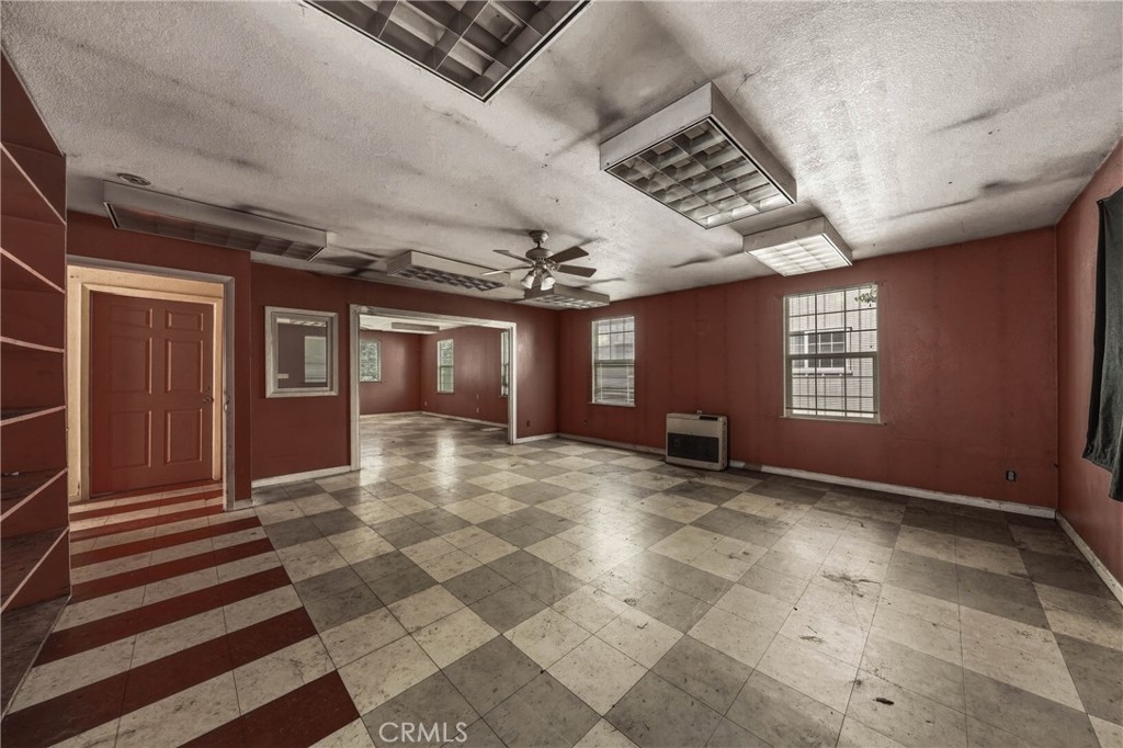 12487 The Plaza Property Photo 19