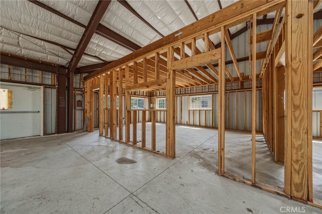 12487 The Plaza Property Photo 23