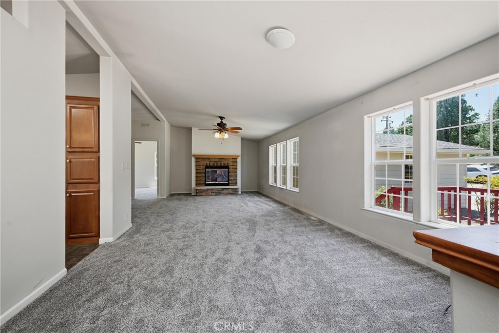 2860 Spring Valley Road Property Photo 6
