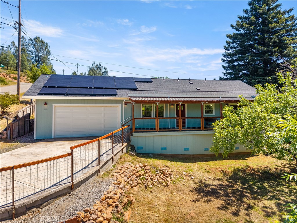 10075 El Capitan Way Property Photo 3
