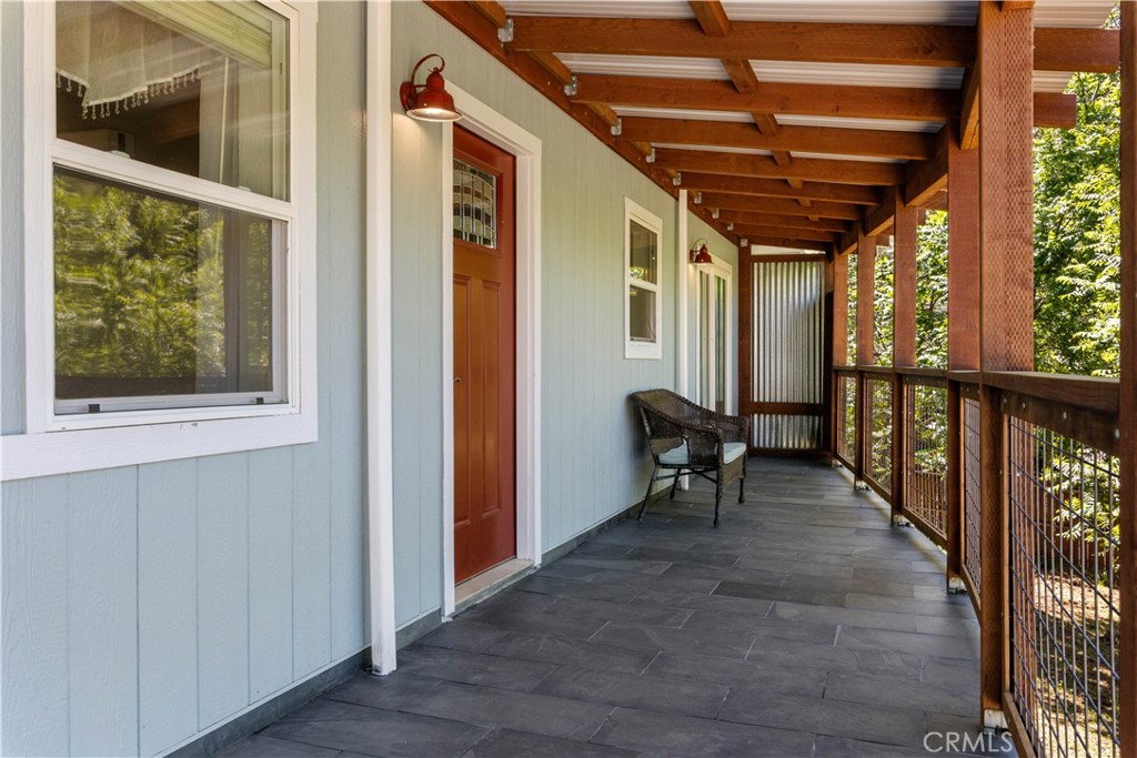 10075 El Capitan Way Property Photo 5