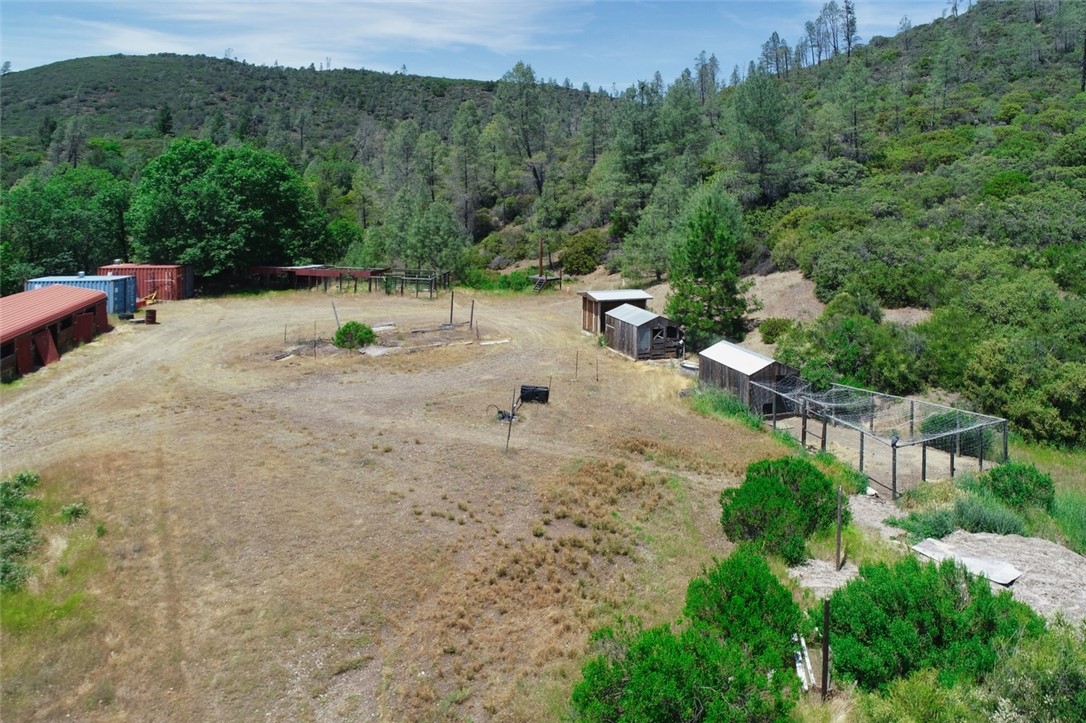7200 Kahms Property Photo 6