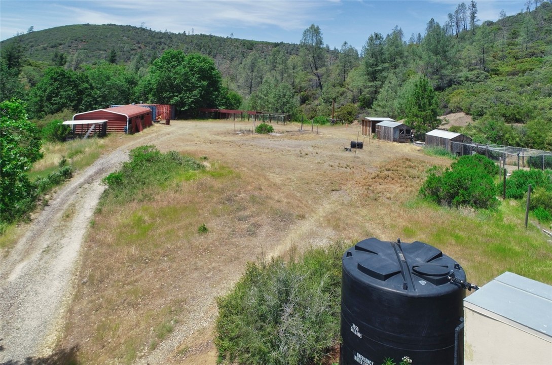 7200 Kahms Property Photo 8