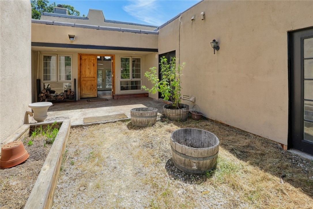 7200 Kahms Property Photo 36