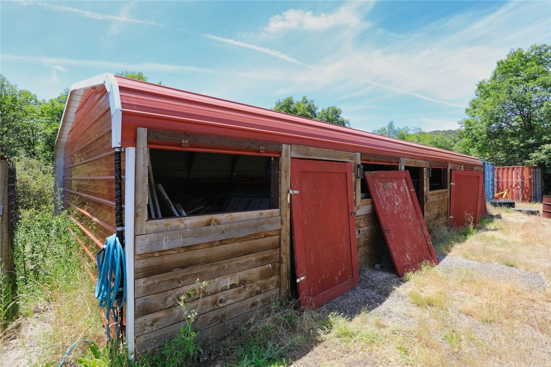 7200 Kahms Property Photo 51