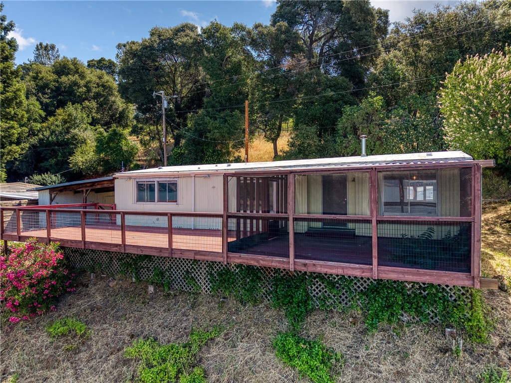 6956 Glebe Drive Property Photo 5