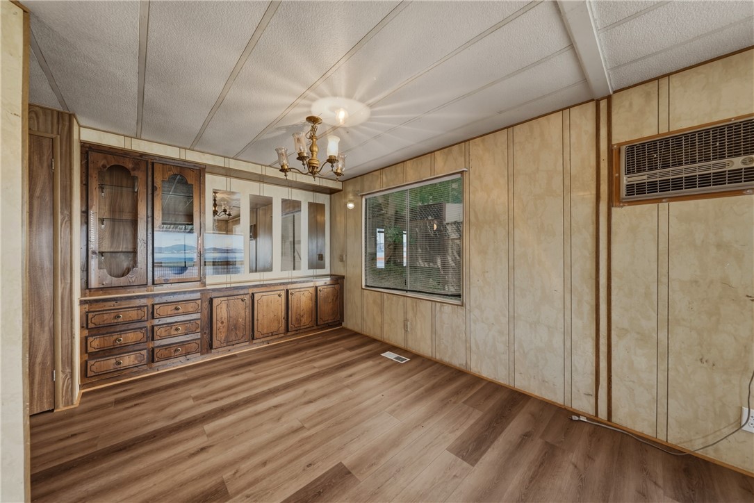 6956 Glebe Drive Property Photo 12