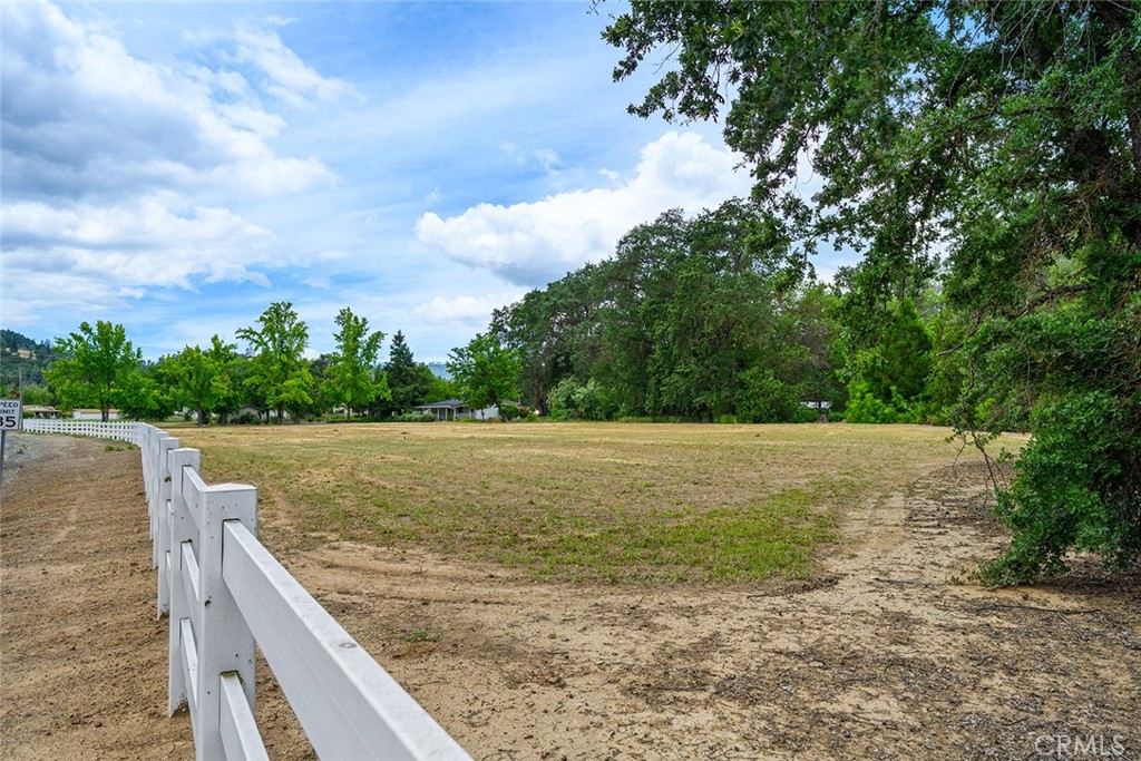 11997 Riata Road Property Photo 24