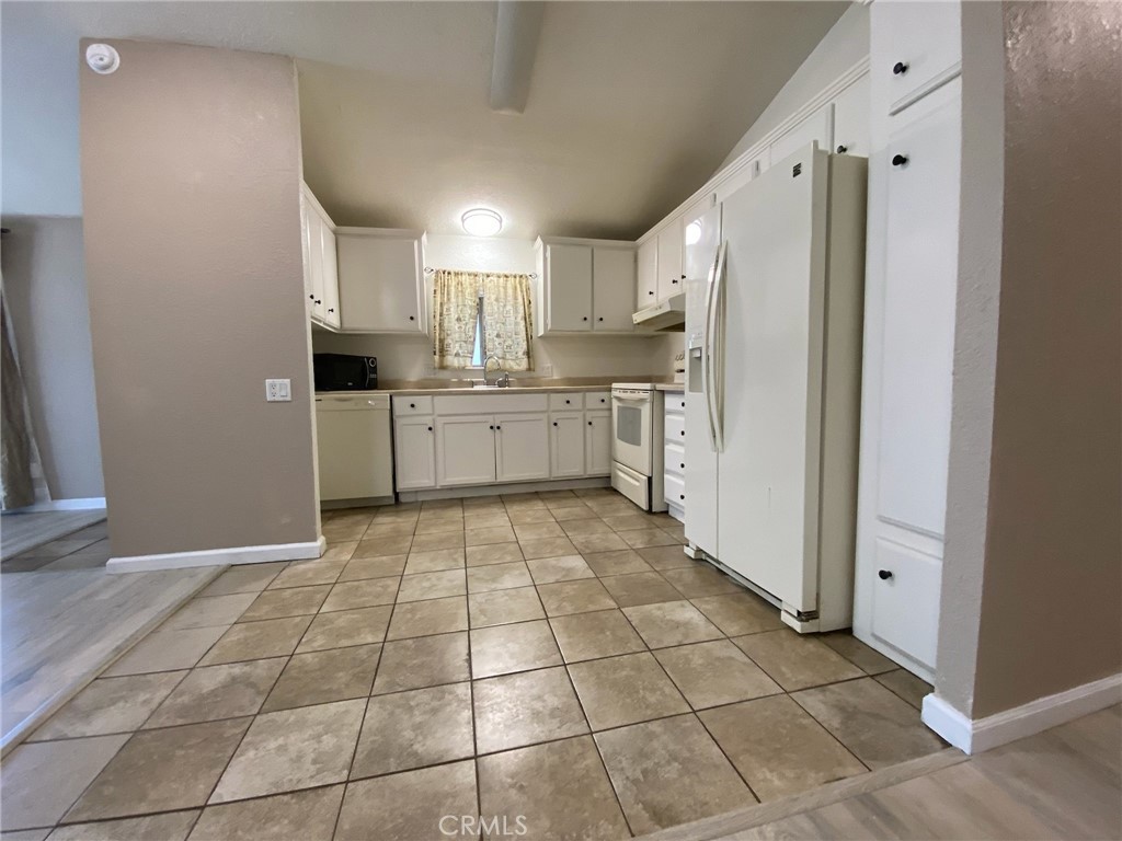 8875 Quarterhorse Property Photo 8