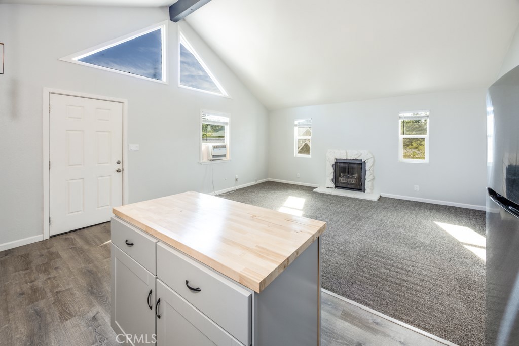 15692 Armstrong Property Photo 11
