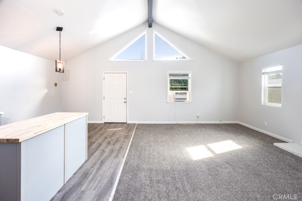 15692 Armstrong Property Photo 16