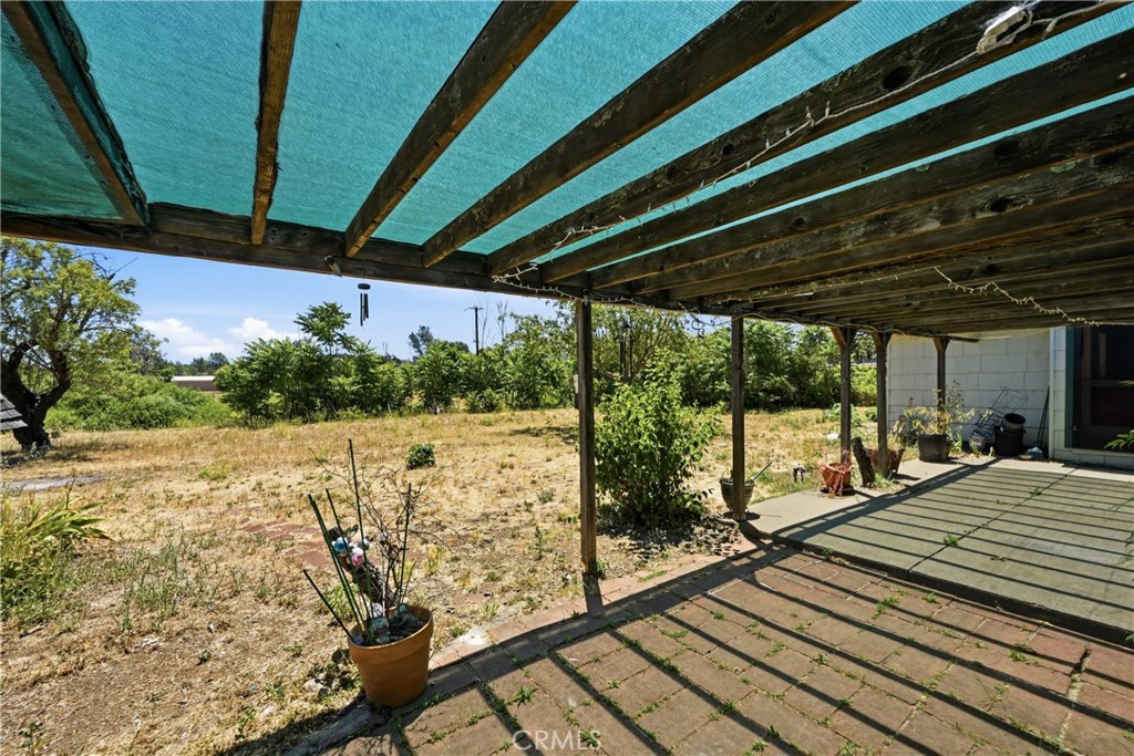20994 State Highway 175 Property Photo 10