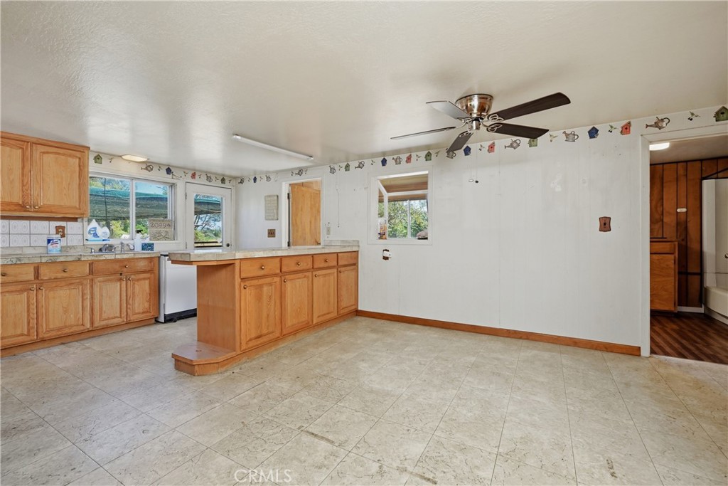 20994 State Highway 175 Property Photo 13