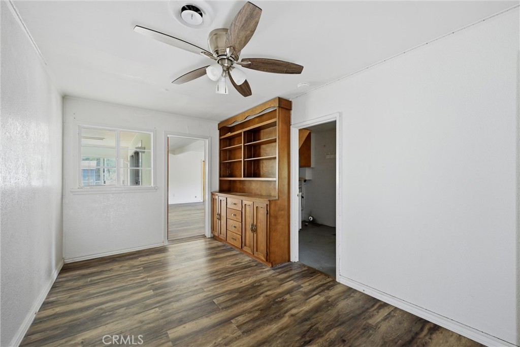 2765 Howard Property Photo 20