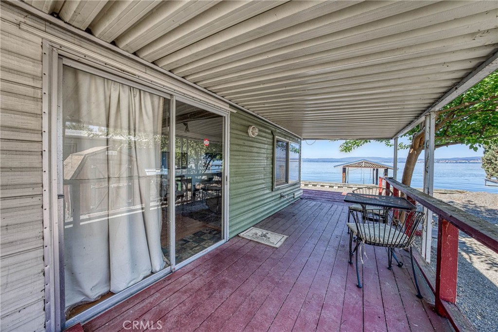 6541 E Highway 20 Property Photo 23