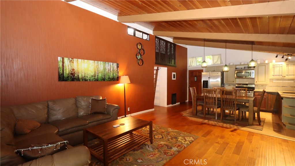 16404 High Road Property Photo 7