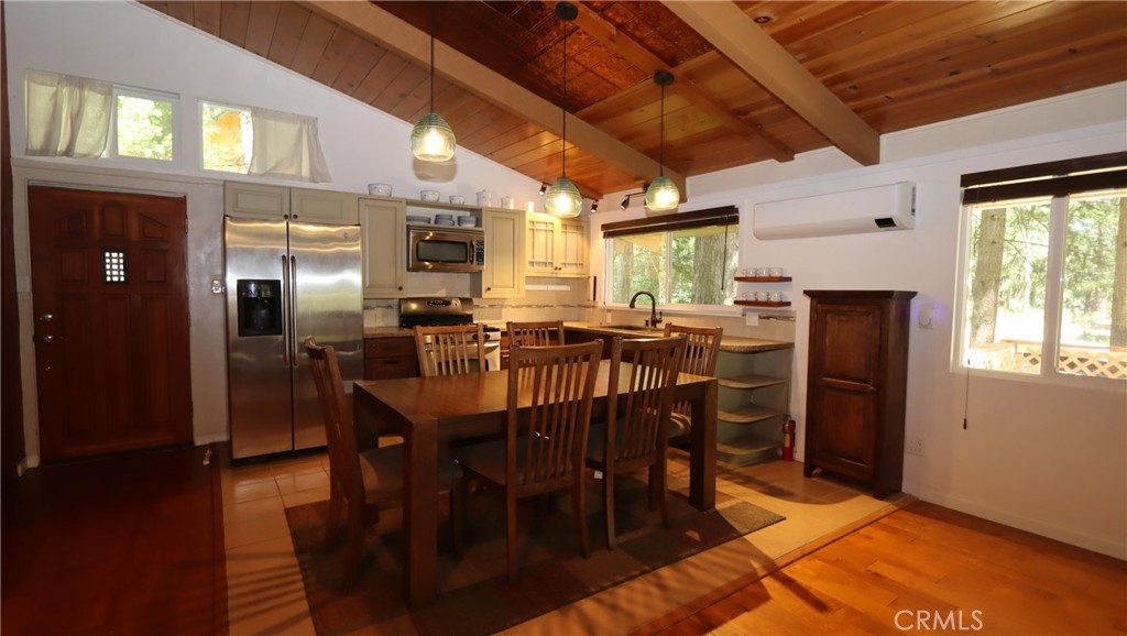 16404 High Road Property Photo 9