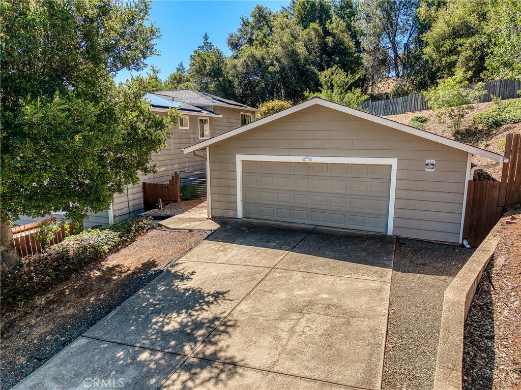 3310 Riviera West Property Photo 8