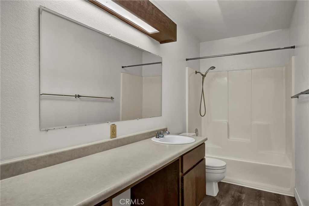 19270 Mountain Meadow S Property Photo 10